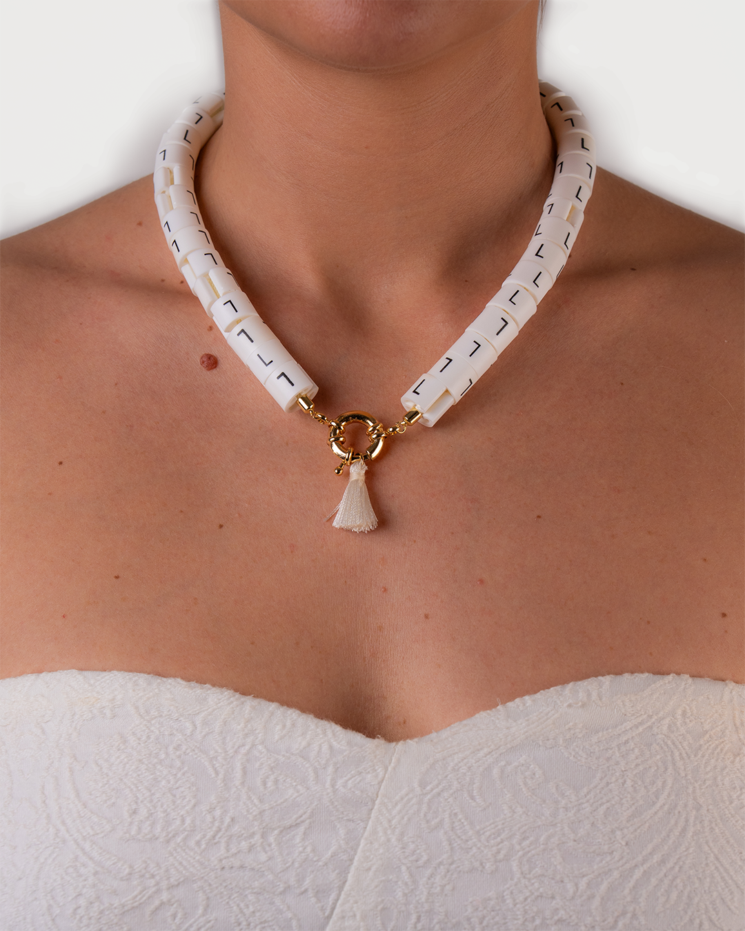 Necklace Aura in color withe - icon of purity and power unisex