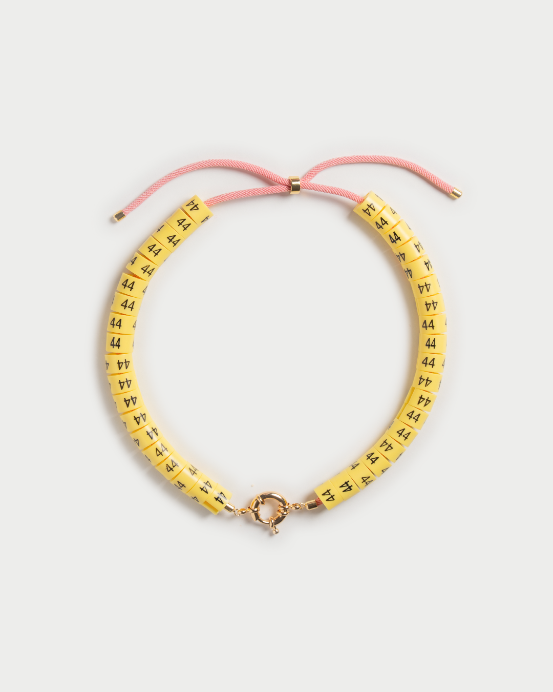 Necklace Dora in color yellow burro to activate your inner energy in a cool way