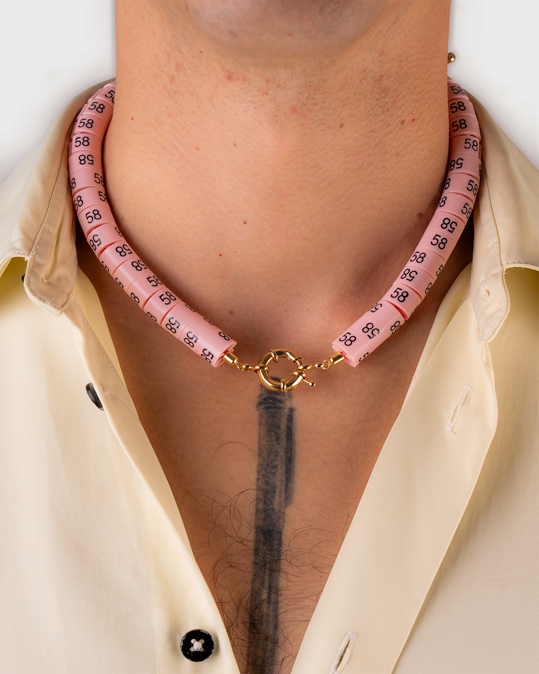 Necklace Liaa in color baby pink unisex